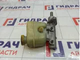 Цилиндр тормозной главный Jeep Grand Cherokee 5011260AA