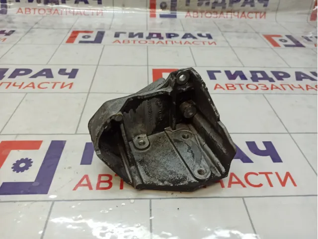 Кронштейн гидроусилителя Jeep Grand Cherokee 53013545AA