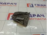 Кронштейн гидроусилителя Jeep Grand Cherokee 53013545AA