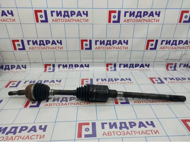 Привод передний правый Jeep Grand Cherokee (WH) 52104590AA