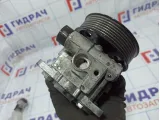 Насос гидроусилителя Jeep Grand Cherokee (WH) 52090454AA