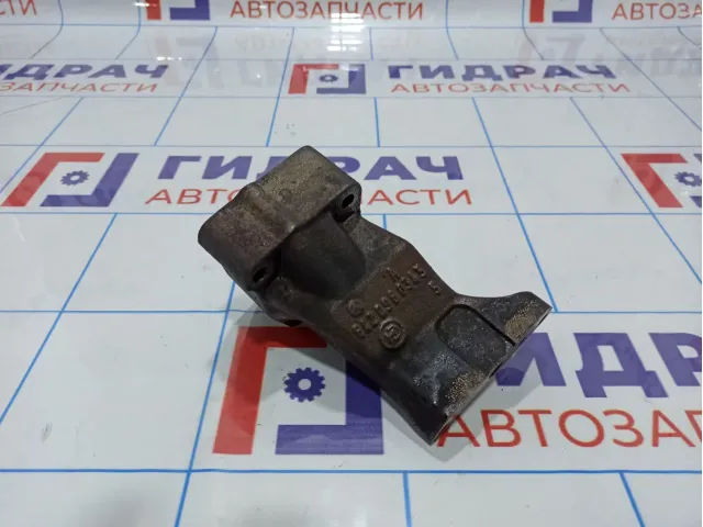 Кронштейн турбокомпрессора Jeep Grand Cherokee (WH) 6420960345