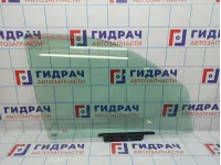 Стекло двери передней правой Jeep Grand Cherokee (WJ) 55136002AC. Царапины.