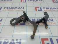 Кронштейн генератора Jeep Grand Cherokee (WJ) 5015072AA.