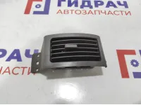 Дефлектор воздушный центральный Jeep Grand Cherokee (WJ) 5GZ121AZAB. Дефект.