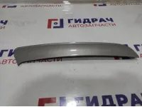 Накладка (кузов наружные) заднего правого глухого стекла Jeep Grand Cherokee (WJ) 5E720TRMAB.