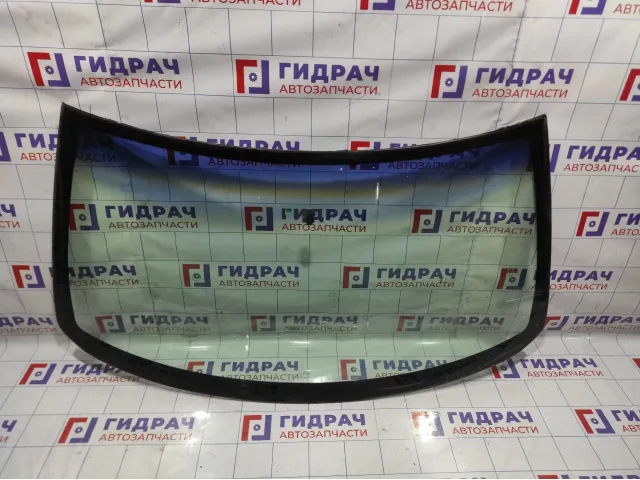 Стекло лобовое Jeep Grand Cherokee (WJ) . Сколы.