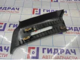 Обшивка стойки задняя вехняя левая Jeep Grand Cherokee (WJ) 5FA81TRMAE.