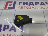 Моторчик заслонки отопителя Jeep Grand Cherokee (WJ) 5012710AA.