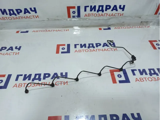 Трубка масляная Jeep Grand Cherokee (WJ) 5015005AA.
