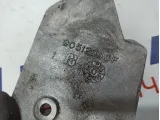 Кронштейн компрессора кондиционера Jeep Grand Cherokee (WJ) 90512840F.