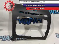 Рамка магнитолы Kia Cerato 3 84740A7110WK.