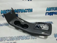 Консоль  Kia Cerato 3 84651A7120K3S.