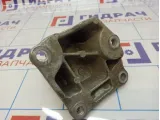 Кронштейн КПП Kia Optima (JF) 45211-2F660