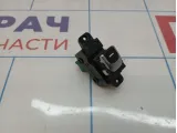 Кнопка стеклоподъемника Kia Optima (JF) 93581-D4000