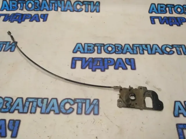 Замок капота с тросом KIA PICANTO SA 8113007000 Отличное состояние.