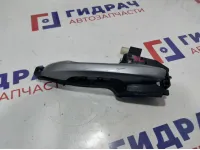 Ручка двери задней левой наружная Kia Rio 4 . Царапины.