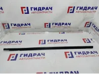 Накладка стекла заднего левого Kia Rio 4 83210-H0000.