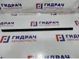 Уплотнитель стекла двери передней левой Kia Rio 4 82231-H0000.