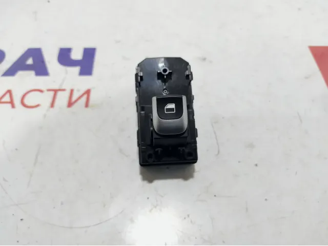 Кнопка стеклоподъемника Kia Rio 4 93581-H0100.