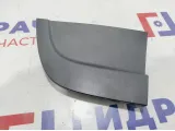 Накладка двери задней правой Kia Rio 4 83840-H0000. Дефект.Уголок наружный.
