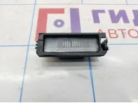 Фонарь подсветки номера левый Kia Rio 4 92501-F6000.