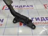 Педаль газа Kia Rio 4 32700-F2100.
