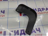 Брызговик передний правый Kia Rio 4 86832-H0000.