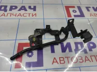 Трубка вакуумная Kia Rio 4 28353-2B801.