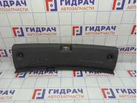Обшивка багажника на заднюю панель Kia Rio 4 85770-H0000WK. Потертости.
