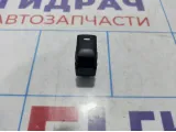 Кнопка стеклоподъемника задняя Kia Sportage (SL) 93575-1H000