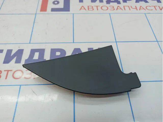 Накладка двери задней левой внутренняя Kia Spectra 0K2A168560C. Дефект.