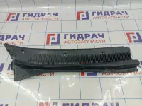 Решетка стеклооч. (планка под лобовое стекло) правая Kia Spectra 0K2A150785B.