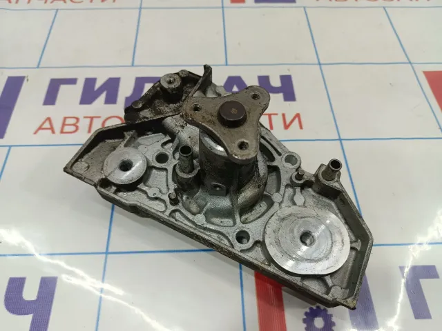 Насос водяной Kia Spectra .