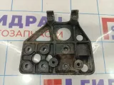 Кронштейн кондиционера Kia Spectra 0K2N115810.