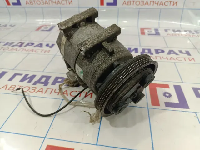 Компрессор системы кондиционирования Kia Spectra 0K2A261450.