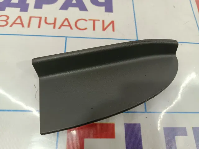 Накладка на торпедо левая Kia Spectra 0K2A164960.