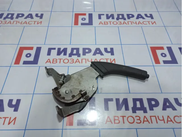 Рычаг стояночного тормоза Kia Spectra . Цирапина.