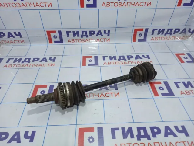 Привод передний правый Kia Spectra 0K2NC25500A. Дефект.