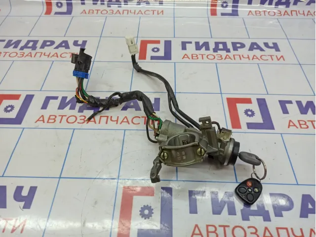 Замок зажигания Kia Spectra 0K2NH76990.