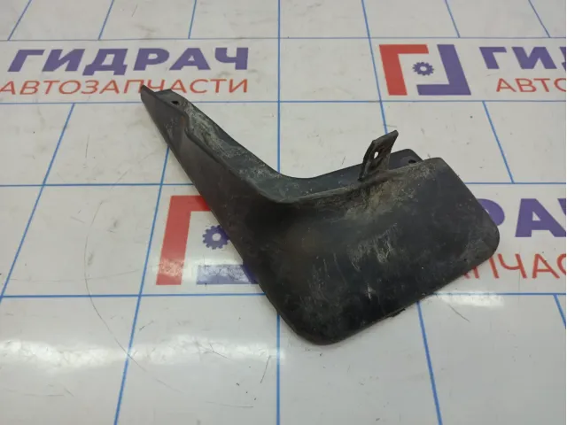 Брызговик задний левый Kia Spectra 0K2N351891.