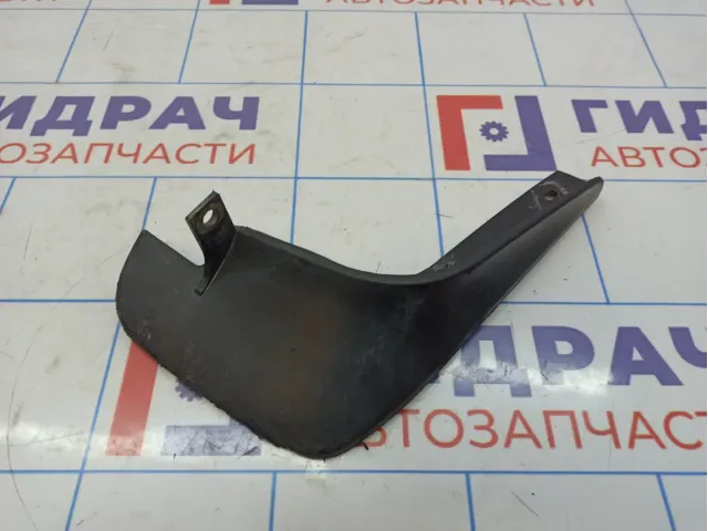 Брызговик передний правый Kia Spectra 0K2A151851A.