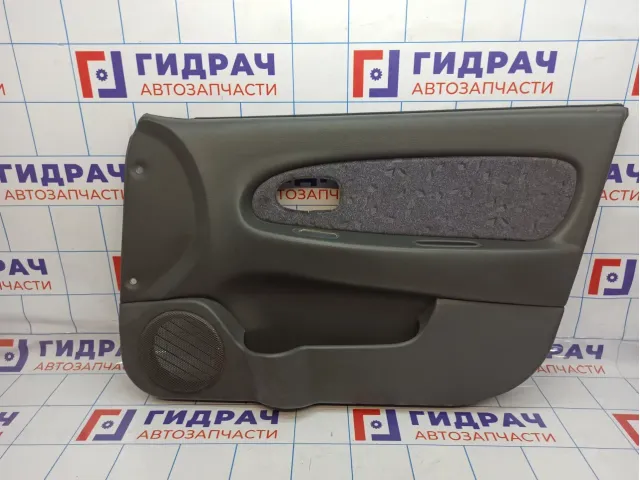 Обшивка двери передней правой Kia Spectra 1K2N4-68420-AY1.