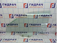 Стекло двери передней левой Kia Spectra .