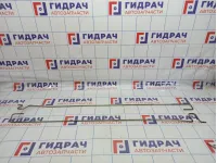 Торсион багажника Kia Spectra . Комплект.