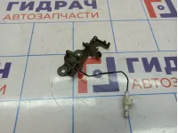 Ответная часть замка багажника Kia Spectra 0K2N156840.