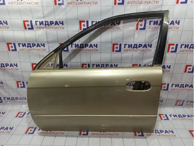 Дверь передняя левая Kia Spectra . Коррозия.Царапина.