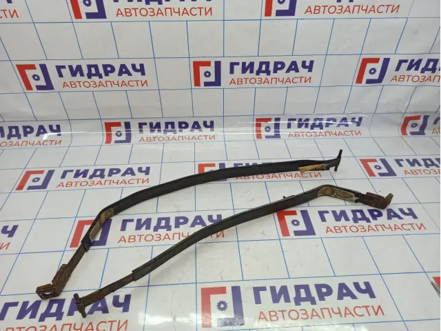 Лента крепления бензобака Kia Spectra . Комплект.