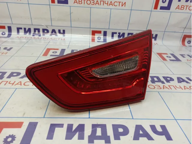 Фонарь задний внутренний правый Kia Optima (TF) 92404-2T610