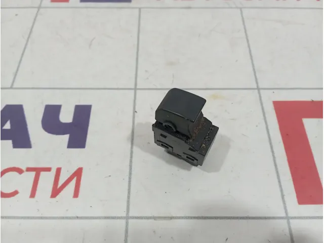 Кнопка стеклоподъемника Kia Venga (YN) 93575-1H000